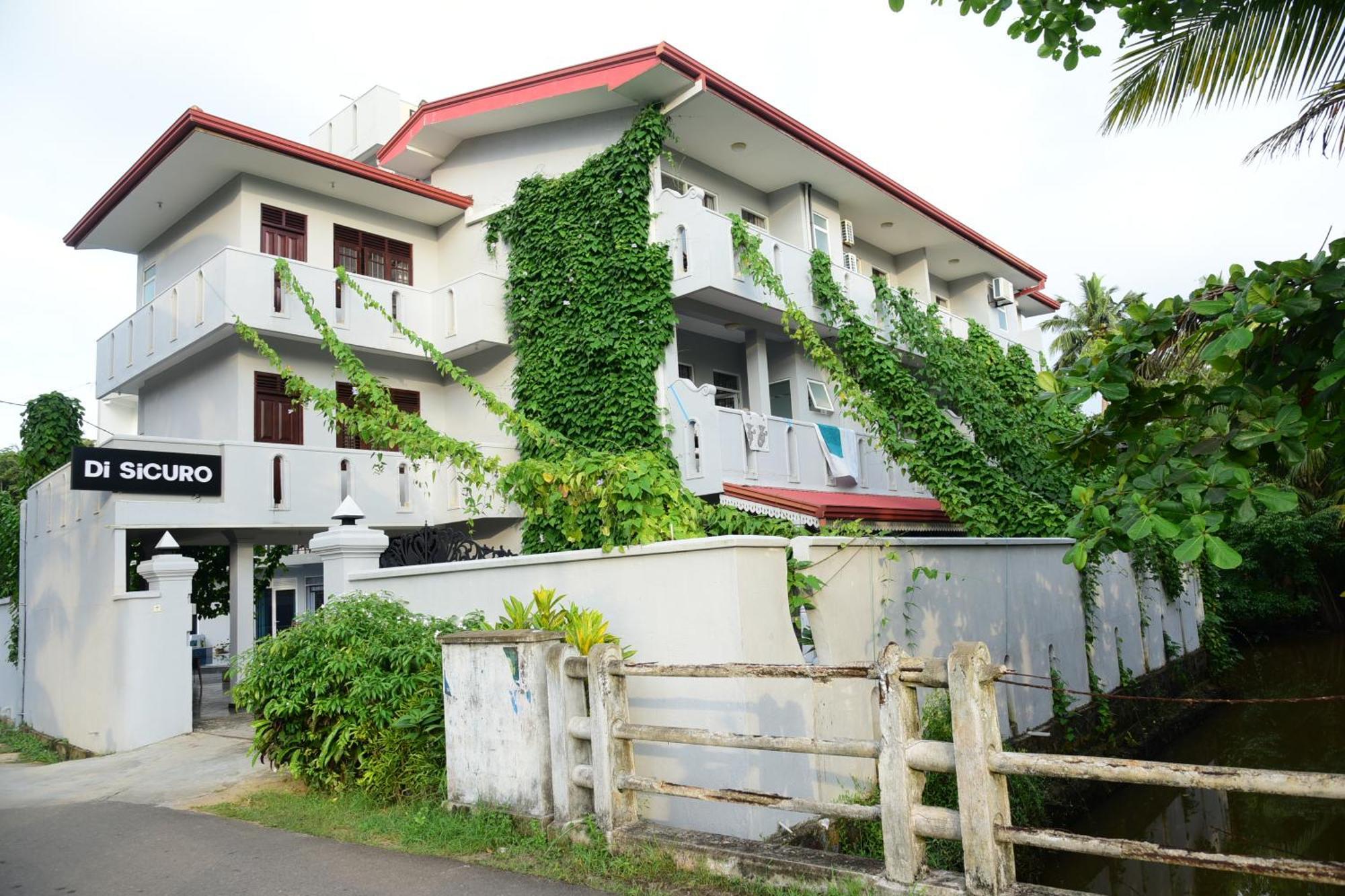 Di Sicuro Tourist Inn Hikkaduwa Exteriér fotografie