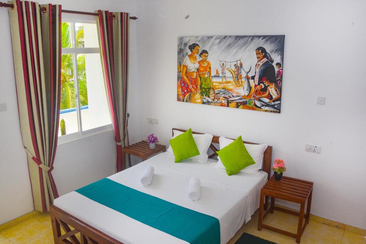 Di Sicuro Tourist Inn Hikkaduwa Exteriér fotografie